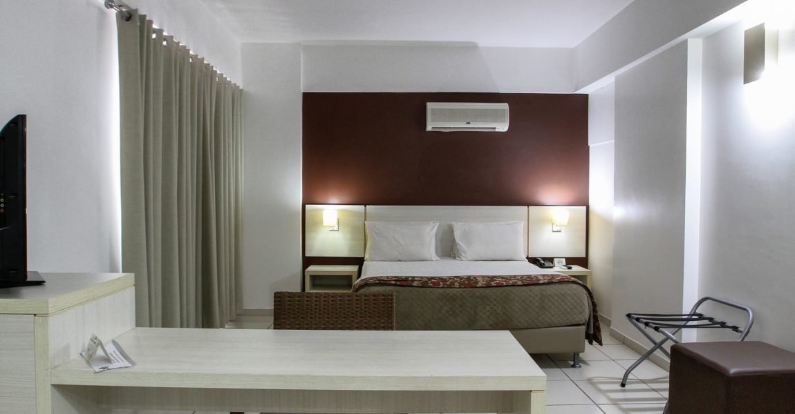 Suíte Luxo Gerânio Hotel Le Jardin